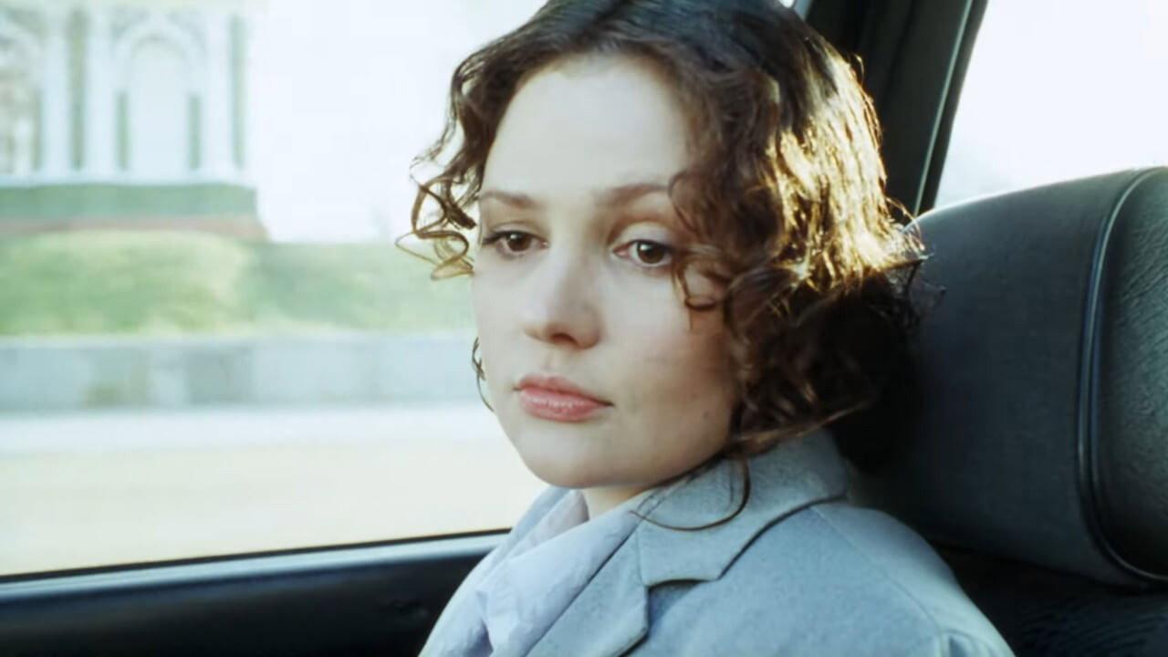 The Guide 2001 movie scene