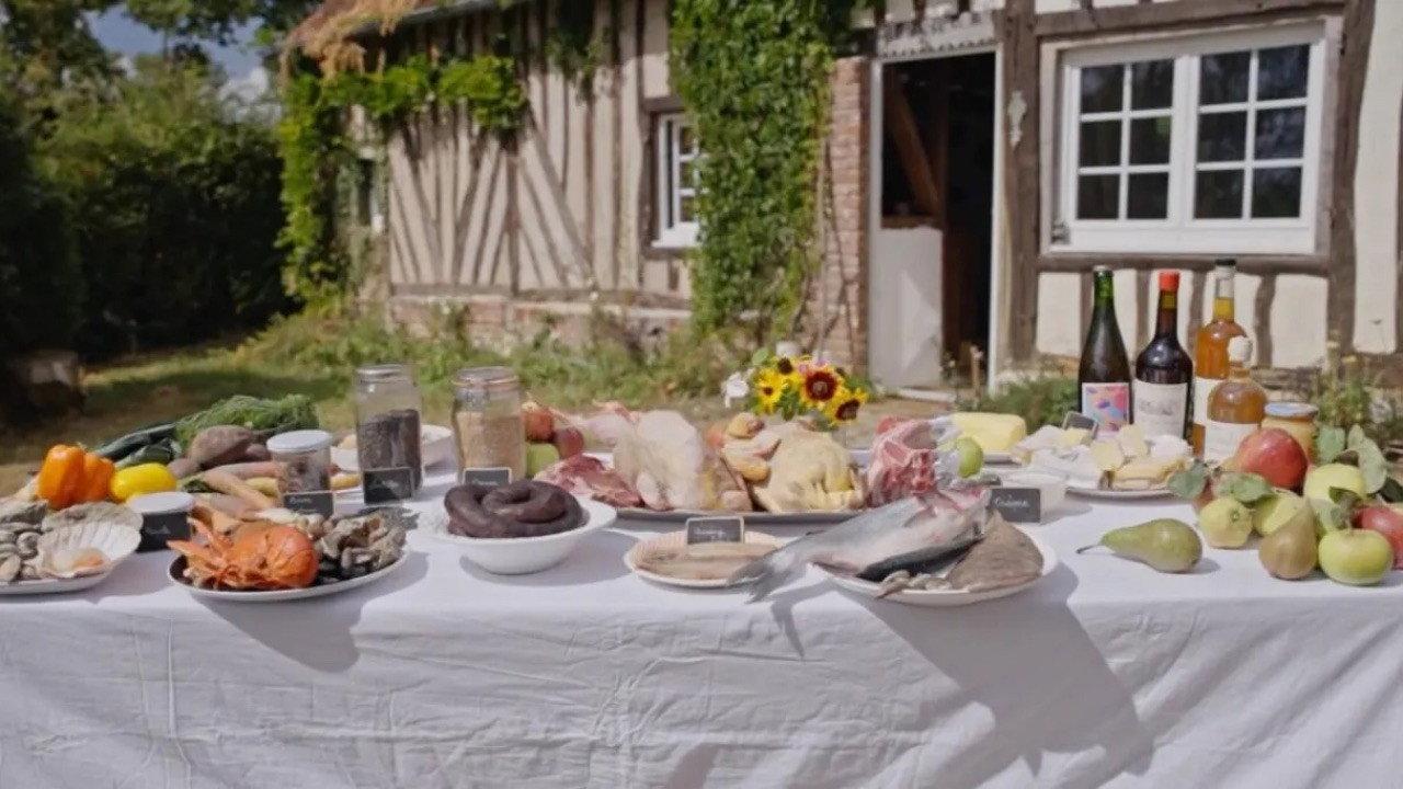 La cuisine normande refait son trou 2026 movie scene