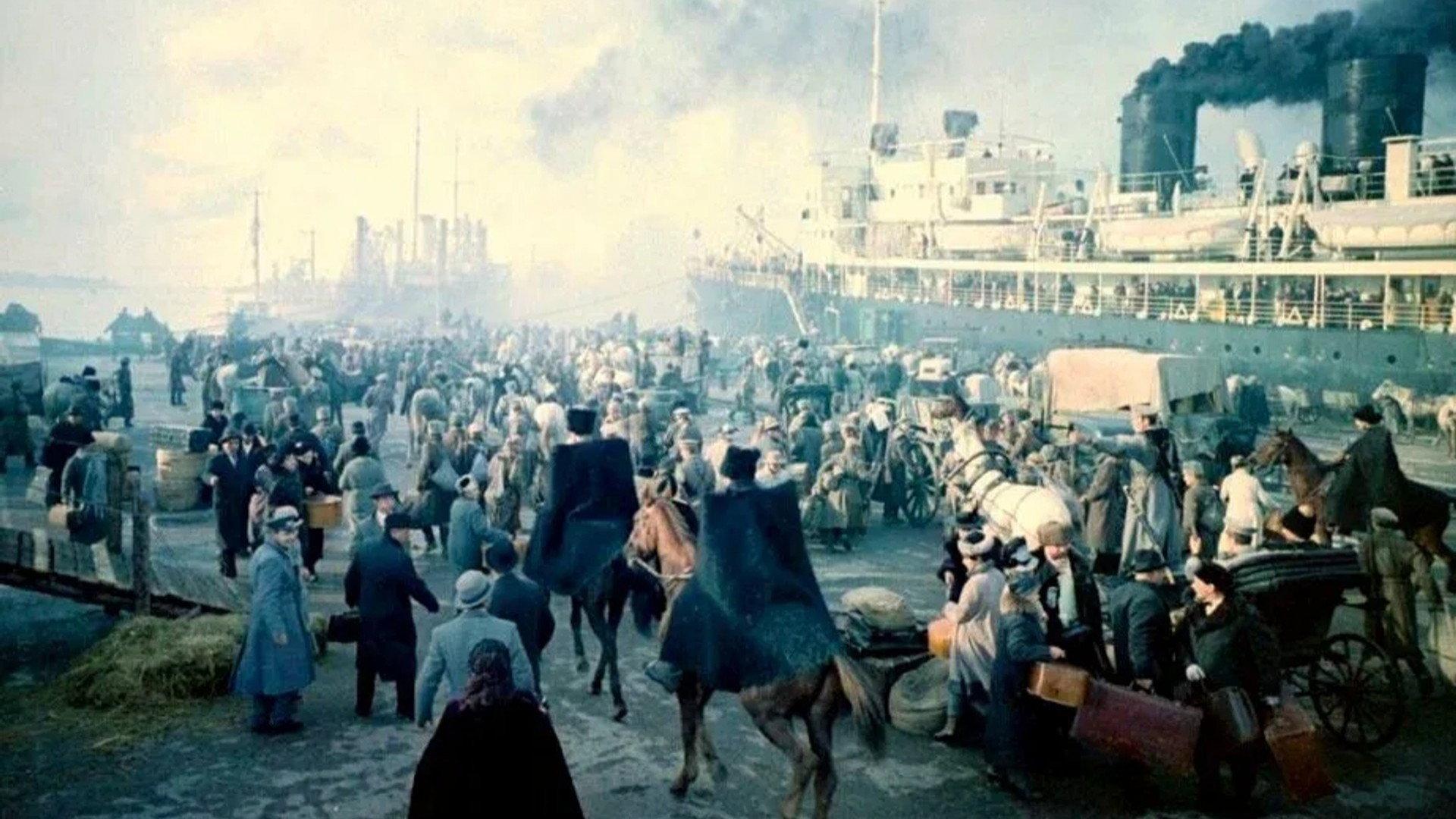 The Flight 1971 movie scene
