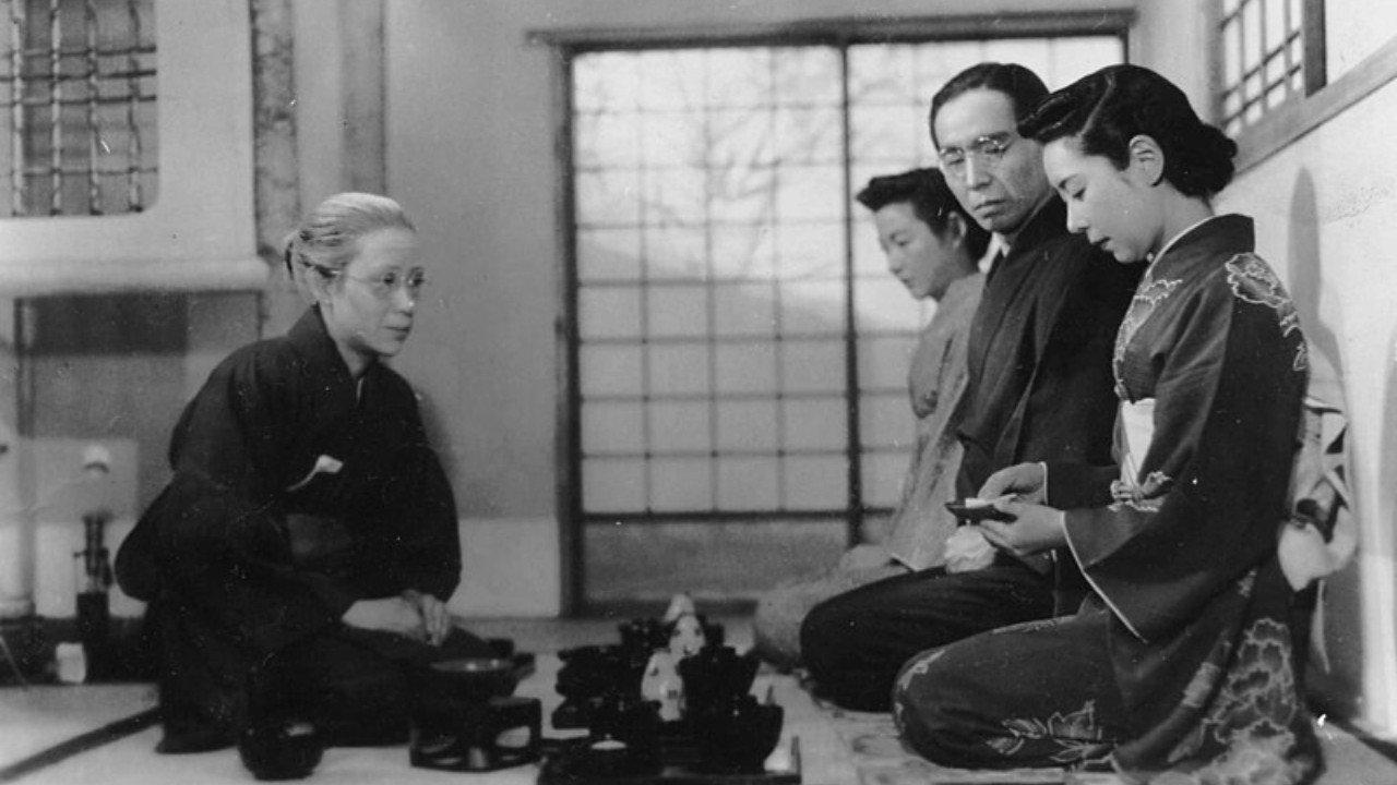Victory of Women 1946 movie scene