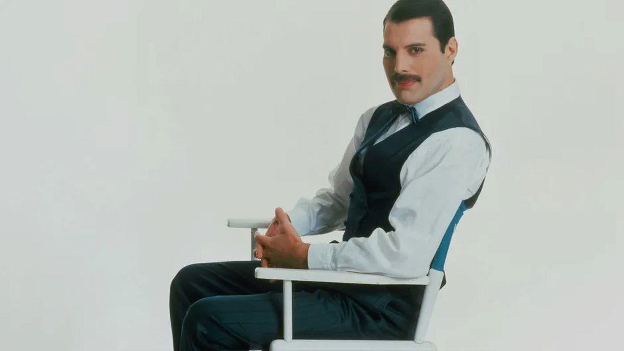 Freddie Mercury: The Untold Story 2000 movie scene