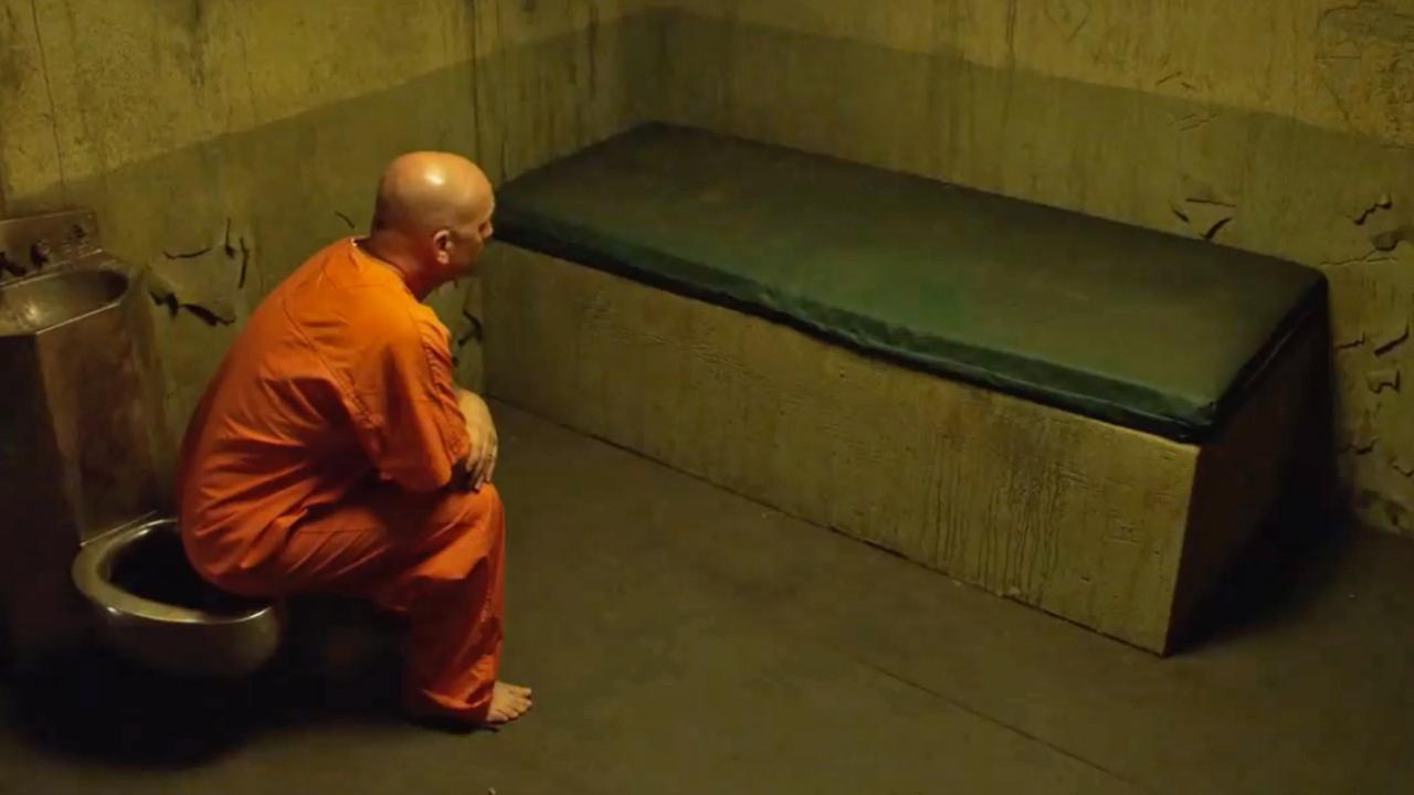 Survivor's Guide to Prison 2018 movie scene