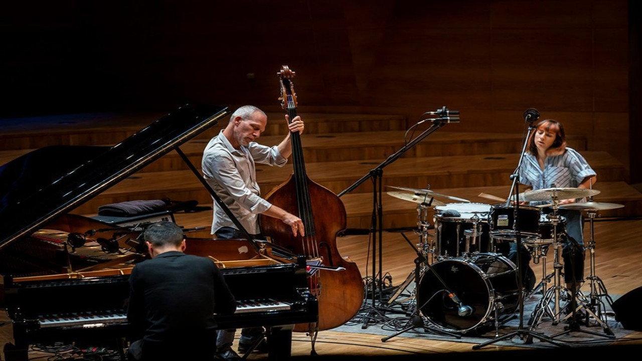Avishai Cohen Trio Leverkusener Jazztage 2024 2024 movie scene