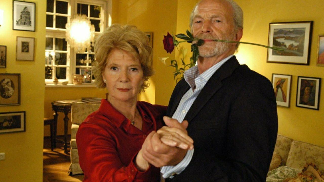 Alma Investigates - Tango and Death 2007 movie scene