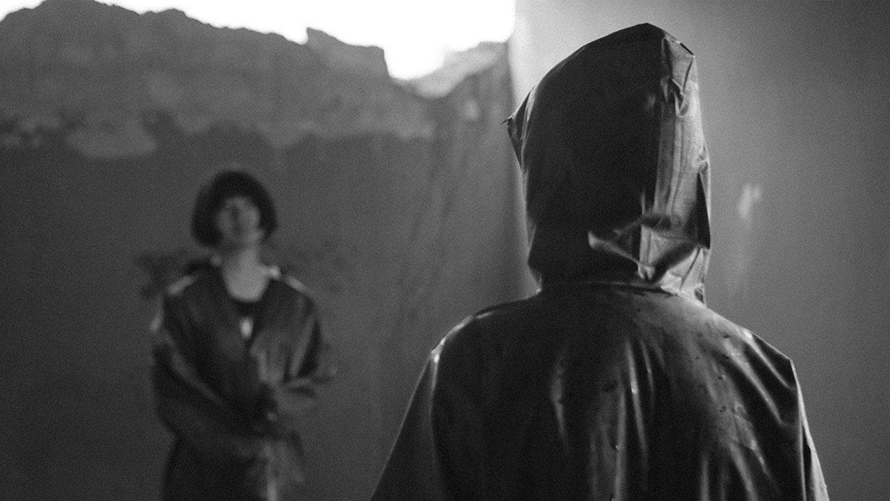 Man in the Well 2016 movie scene