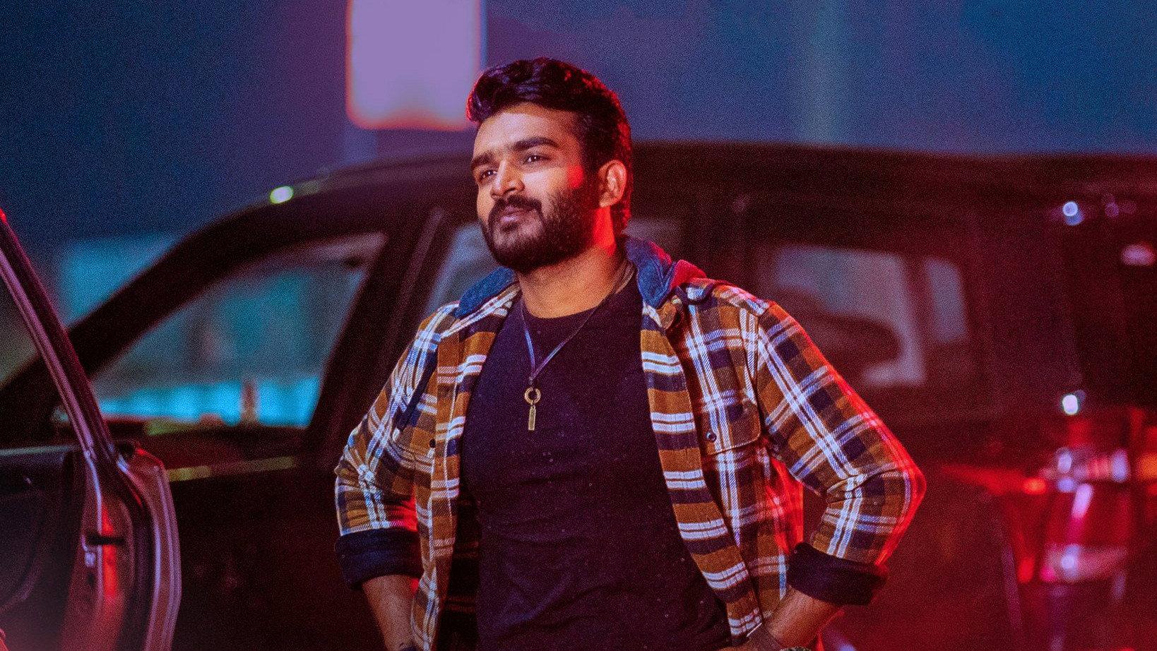 Nenu Meeku Baaga Kavalsinavaadini 2022 movie scene