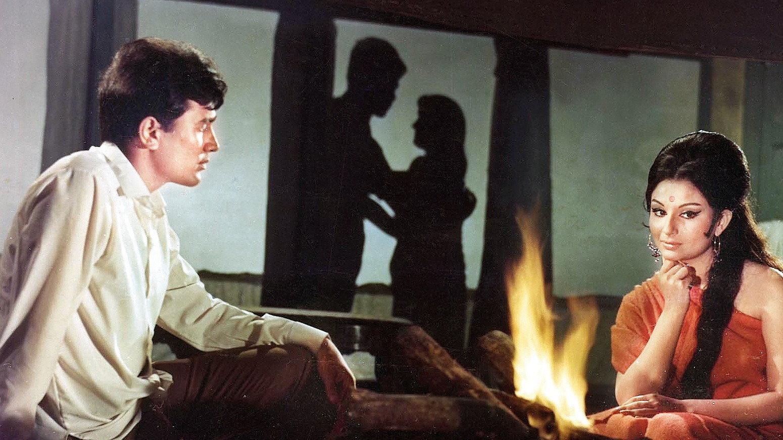 Aradhana 1969 movie scene