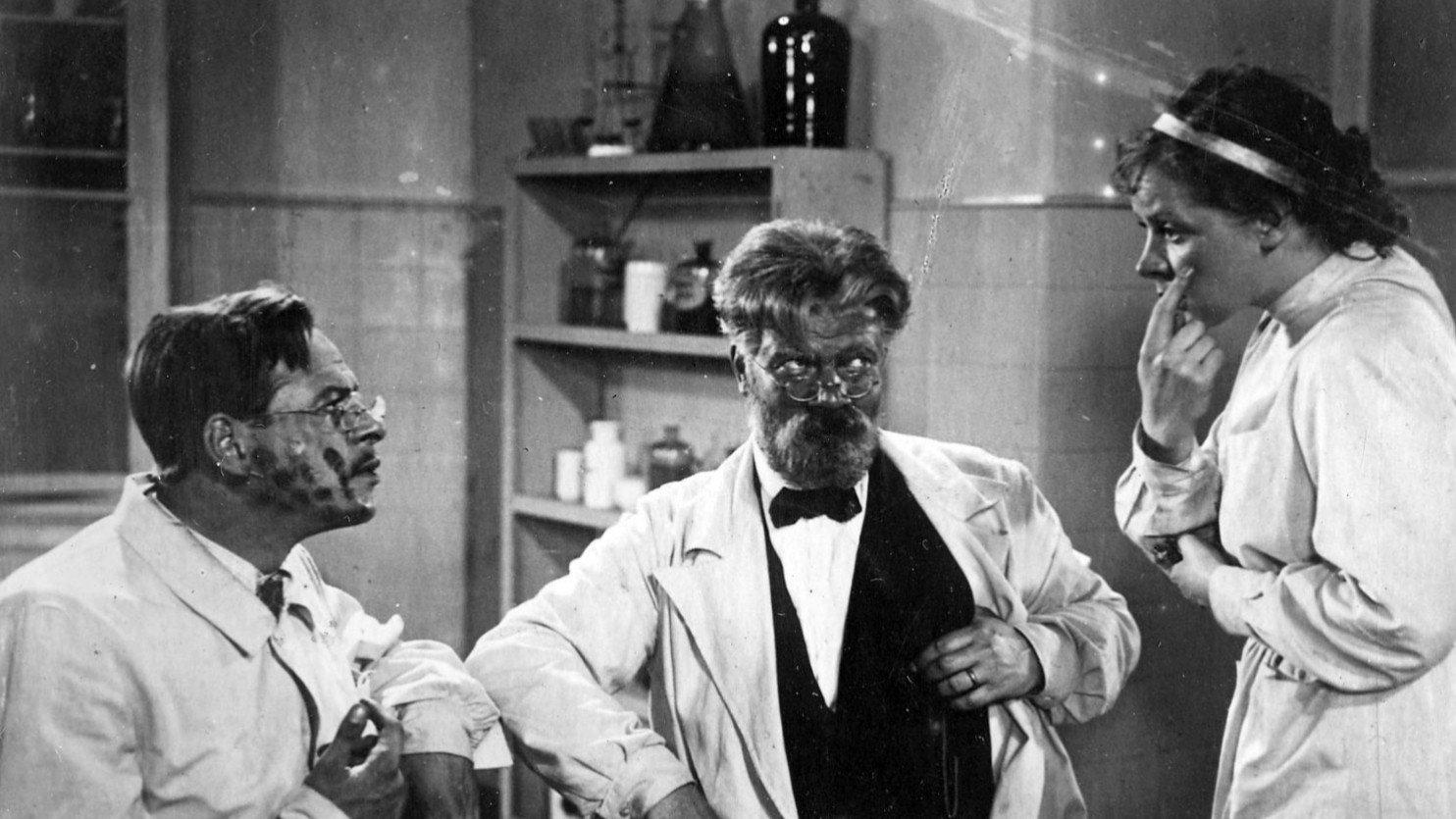 60 Days 1940 movie scene