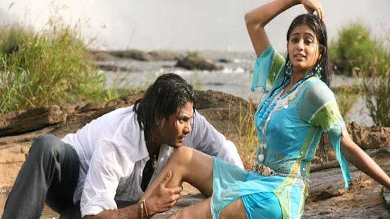 Thotta 2008 movie scene