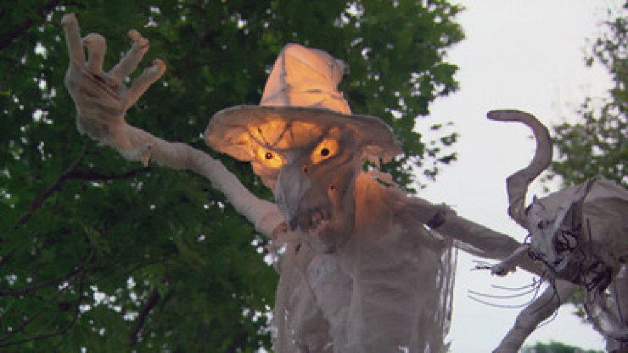 Martha Stewart Holidays: Martha's Halloween Ideas 2006 movie scene