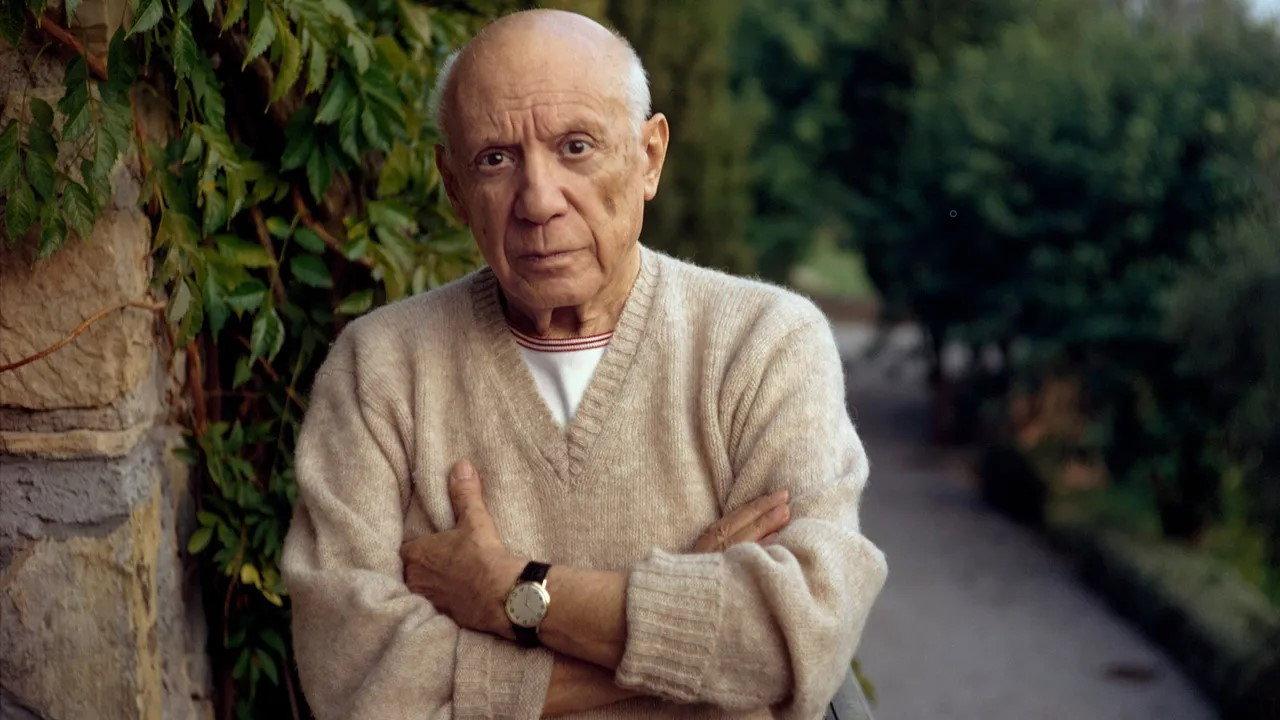 Picasso: The Legacy 2014 movie scene