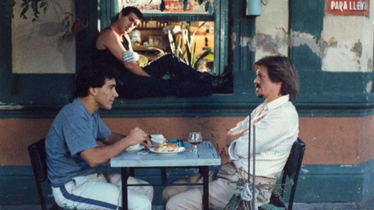 A dos aguas 1988 movie scene