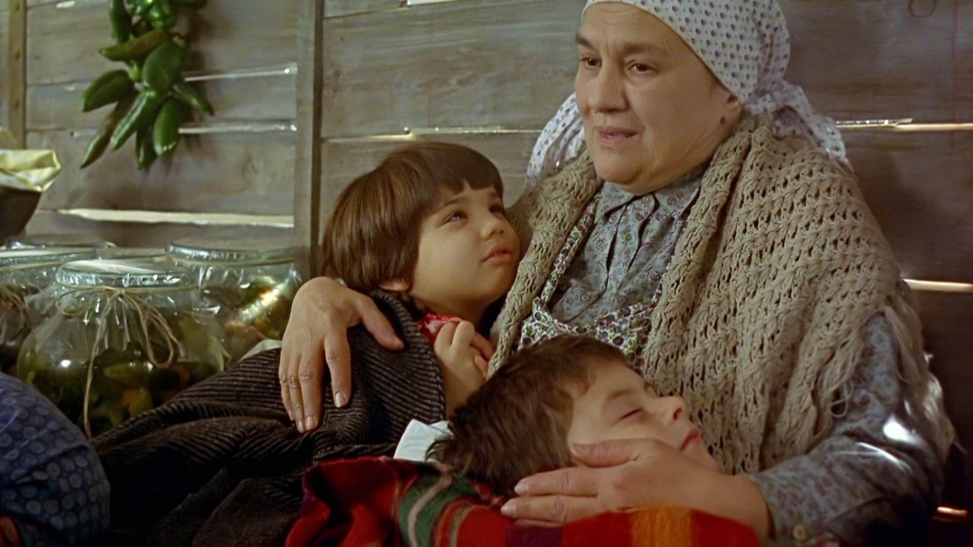 Train of Life 1998 movie scene