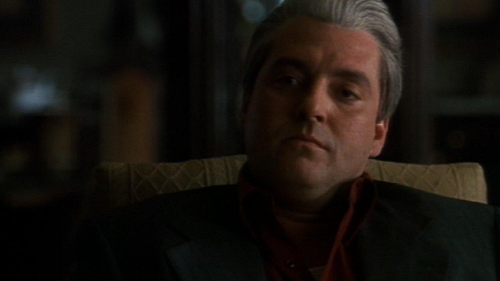 Witness to the Mob 1998 movie scene
