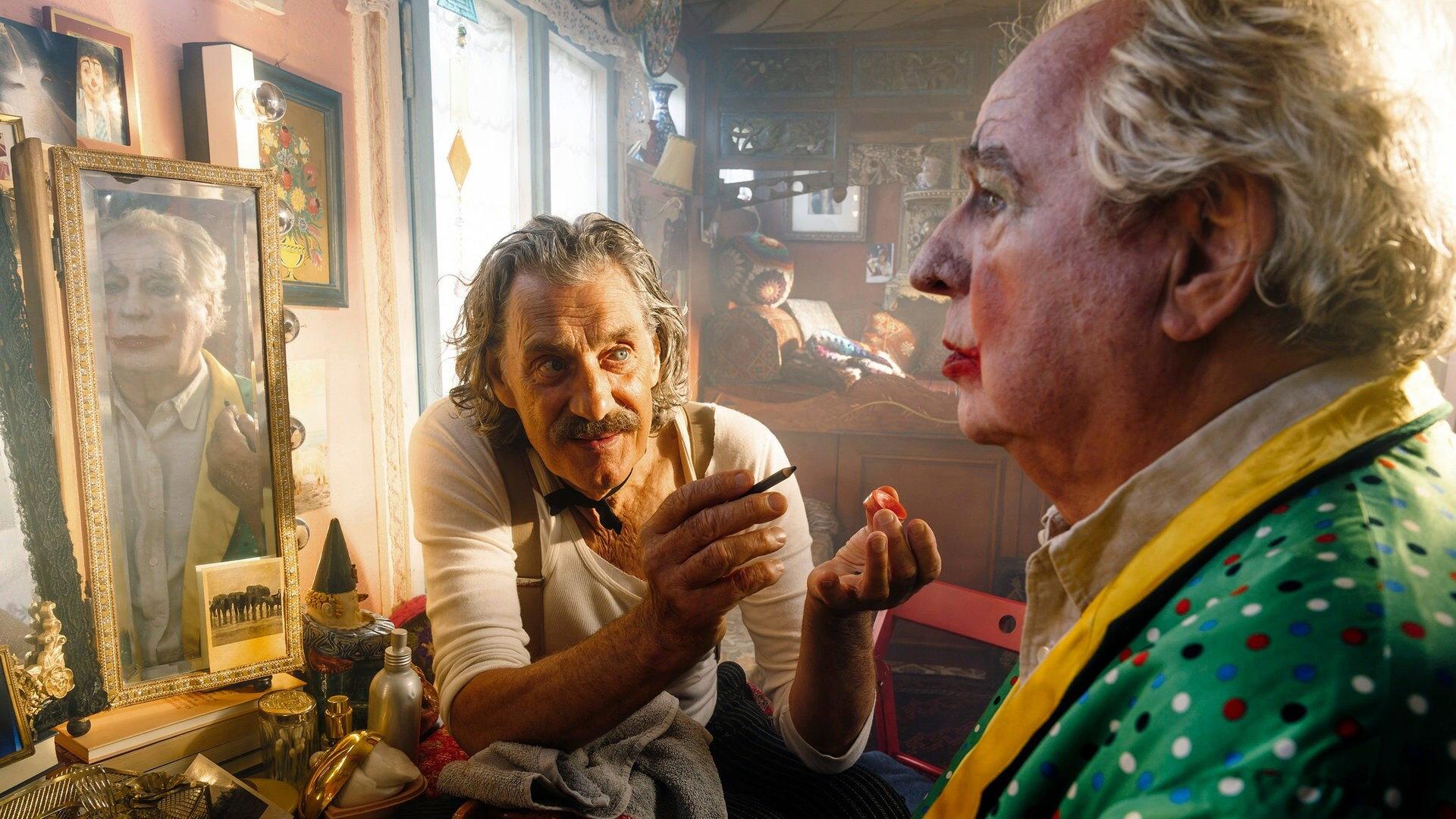 Zimmer mit Stall - So ein Zirkus 2022 movie scene