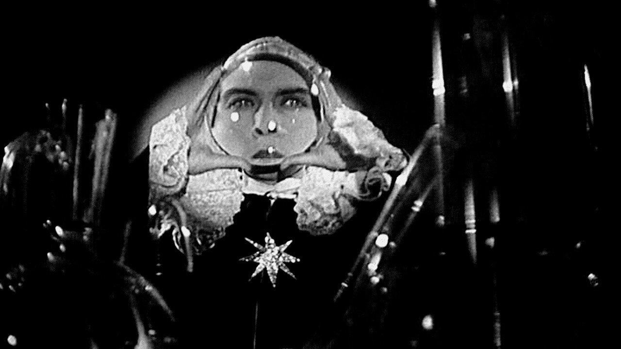 Cagliostro 1929 movie scene