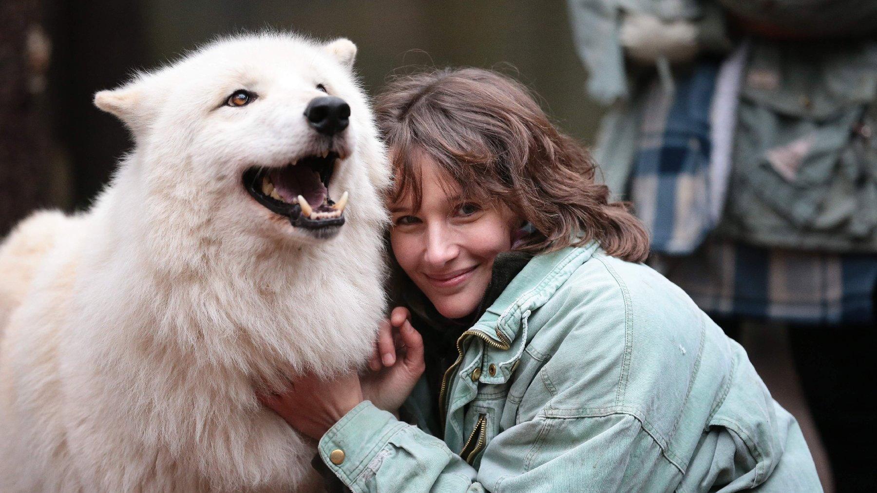 Helene Grimaud: Living with Wolves 2009 movie scene