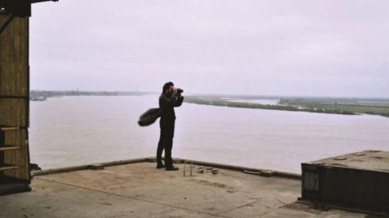 El oscurecimiento de la luz movie scene