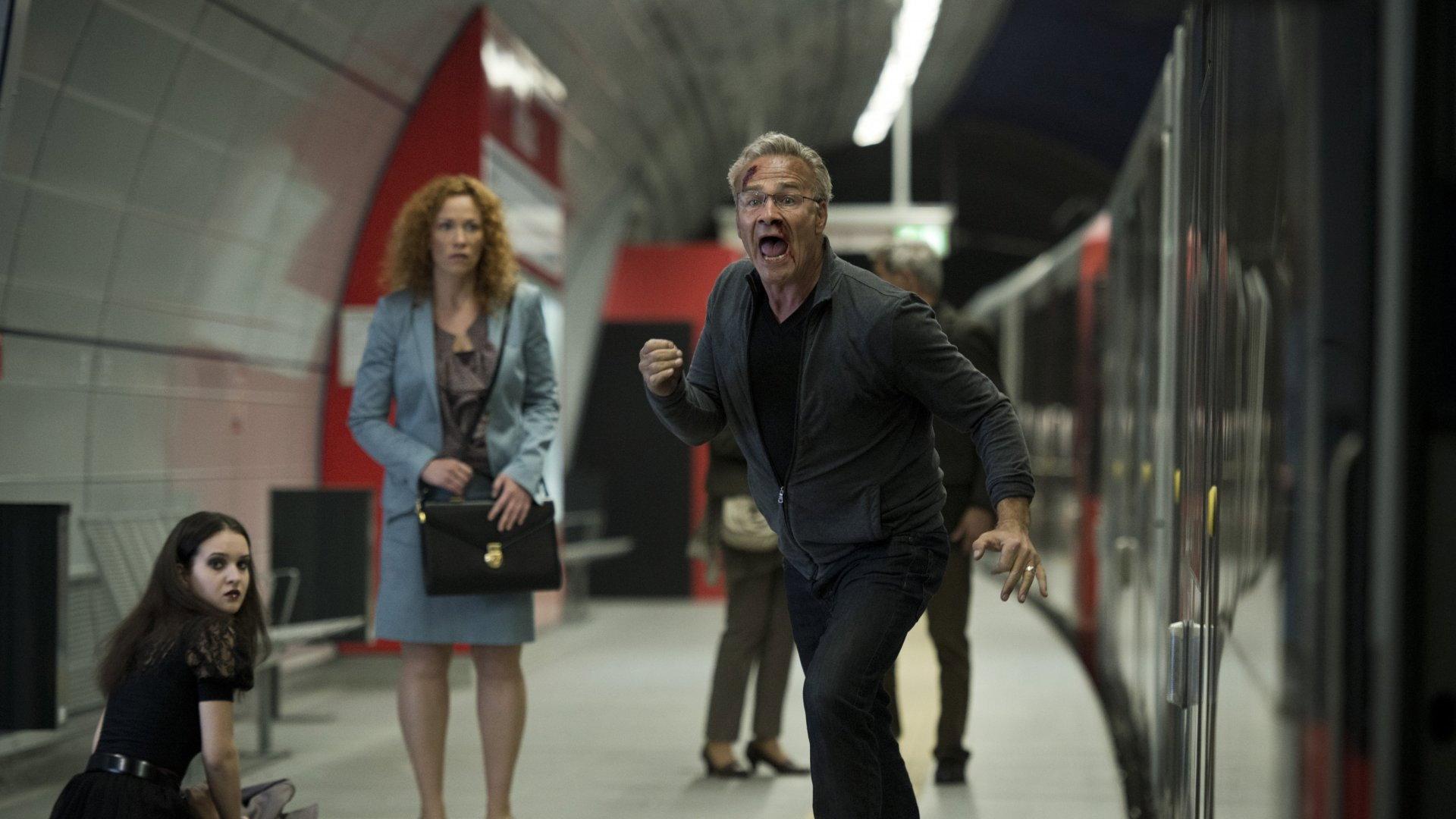 Ohnmacht 2014 movie scene