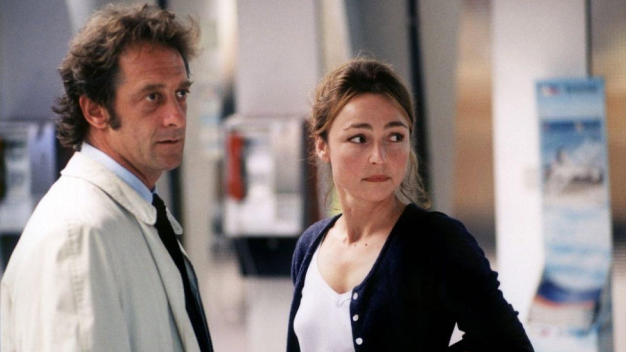 Chaos 2001 movie scene