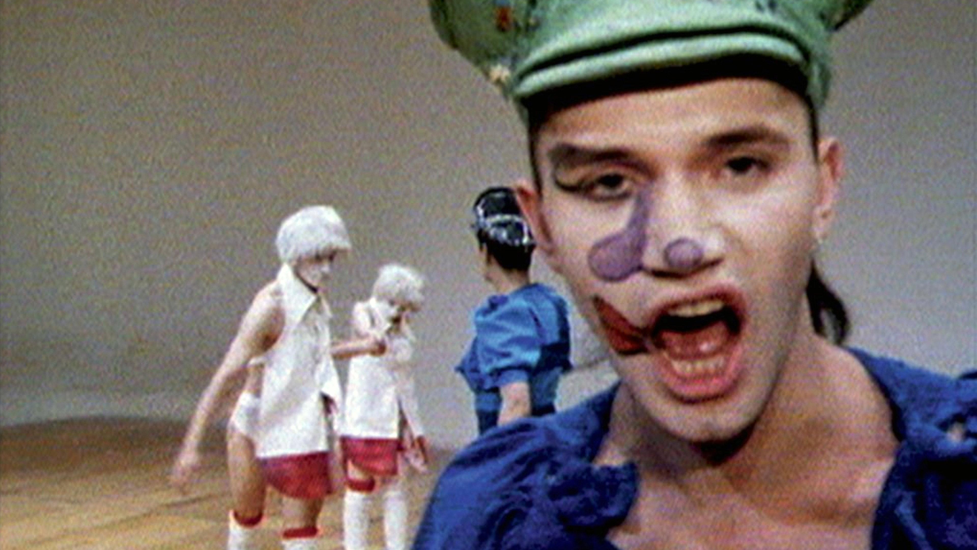 Hail the New Puritan 1986 movie scene
