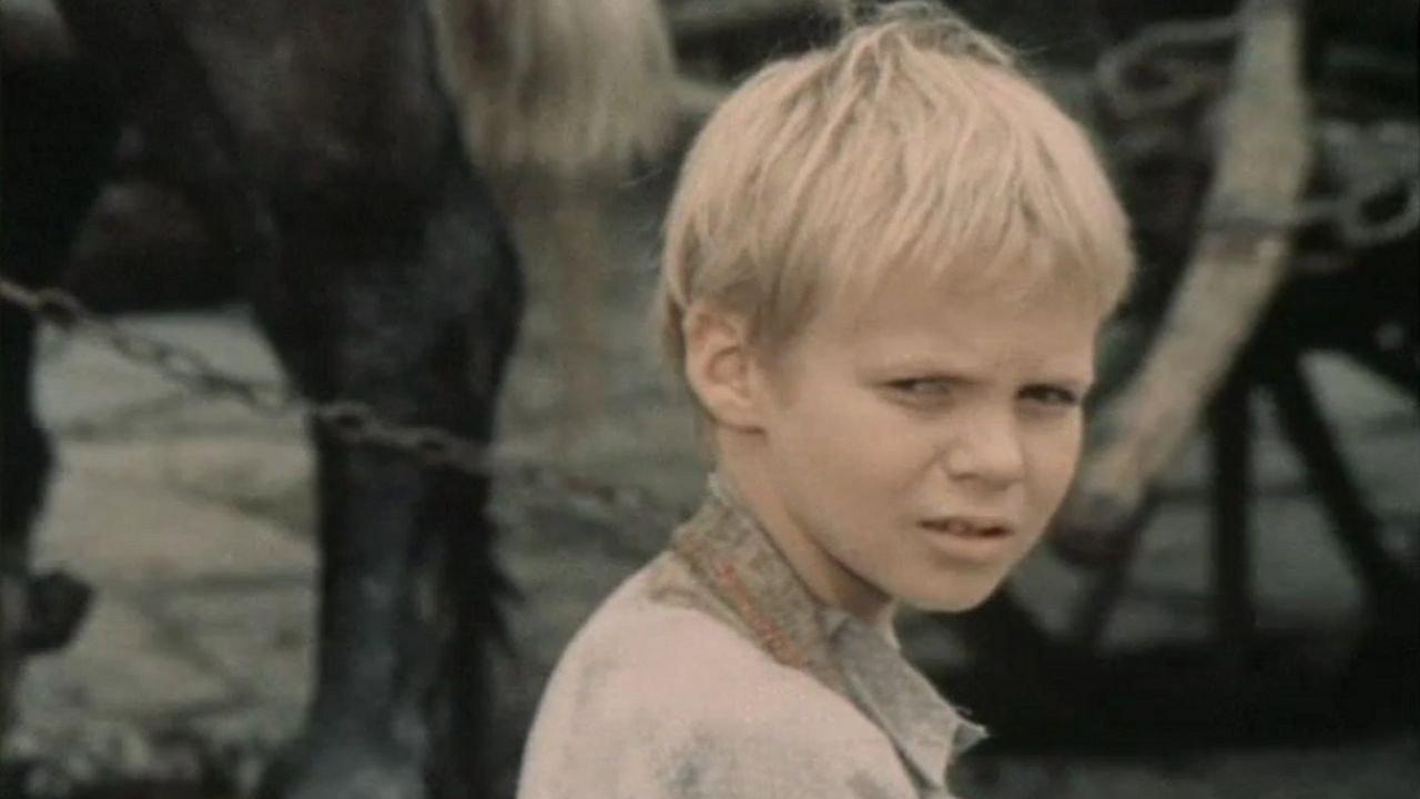 The Magic Jacket 1973 movie scene