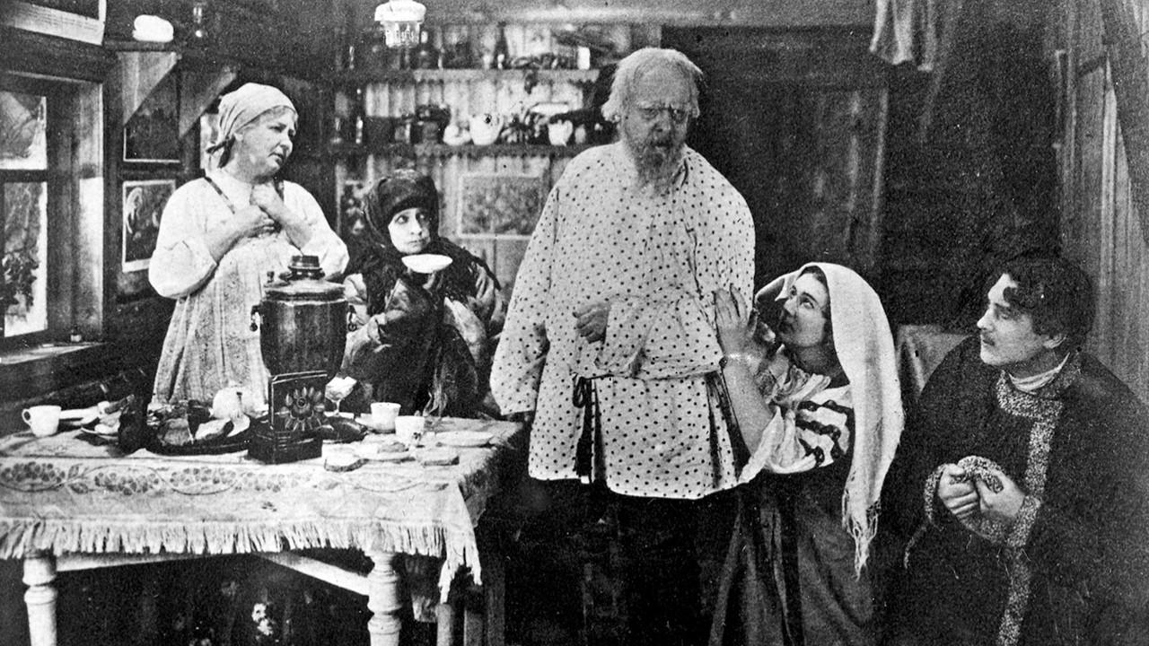 Here Comes The Postal Troyka... 1915 movie scene