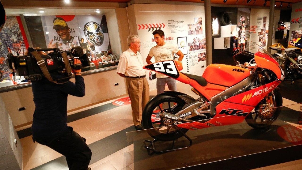 #Rookie93 Marc Marquez: Beyond the Smile 2013 movie scene