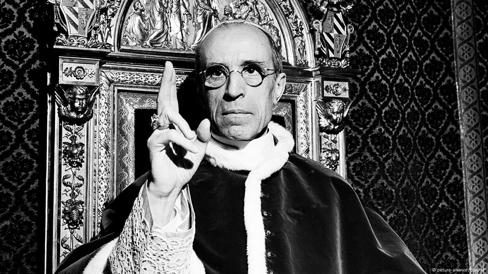 What did the Pope know about the Holocaust? 2020 movie scene