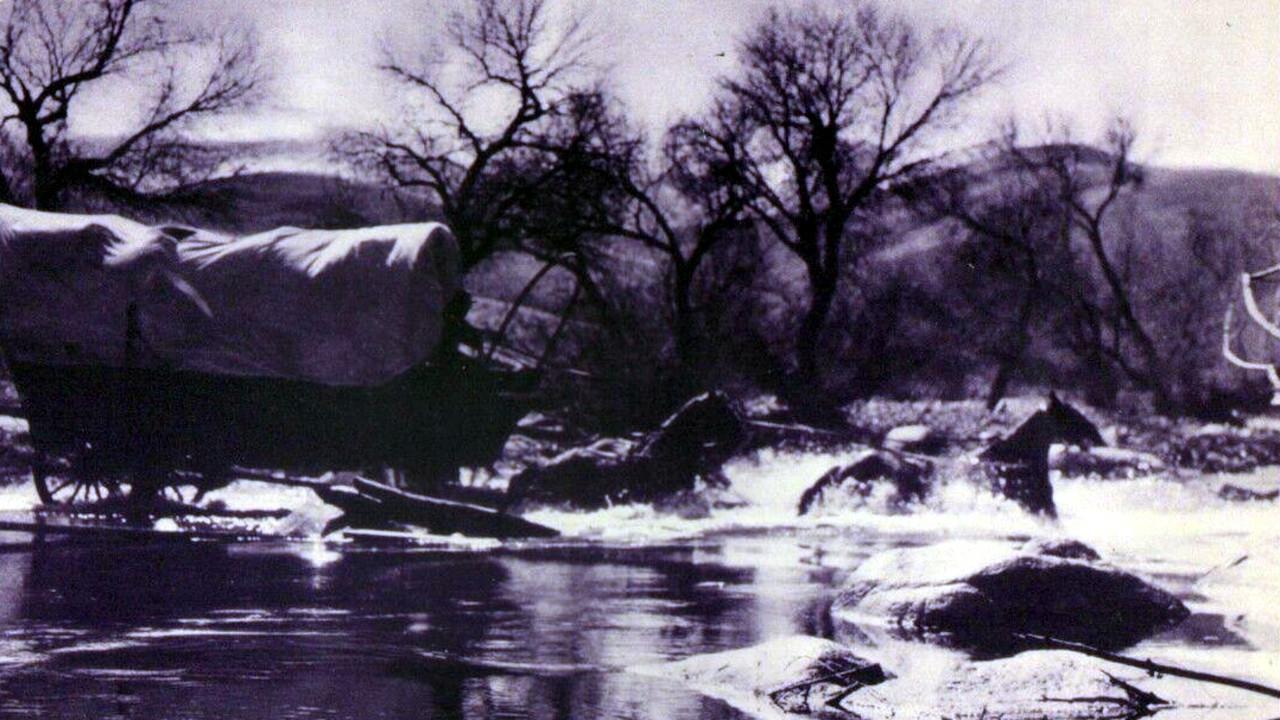 The Oregon Trail 1939 movie scene