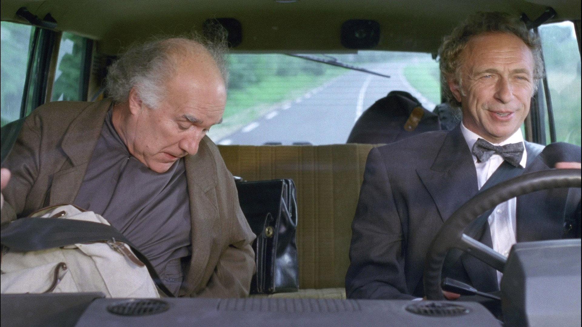 Loonies at Large 1993 movie scene