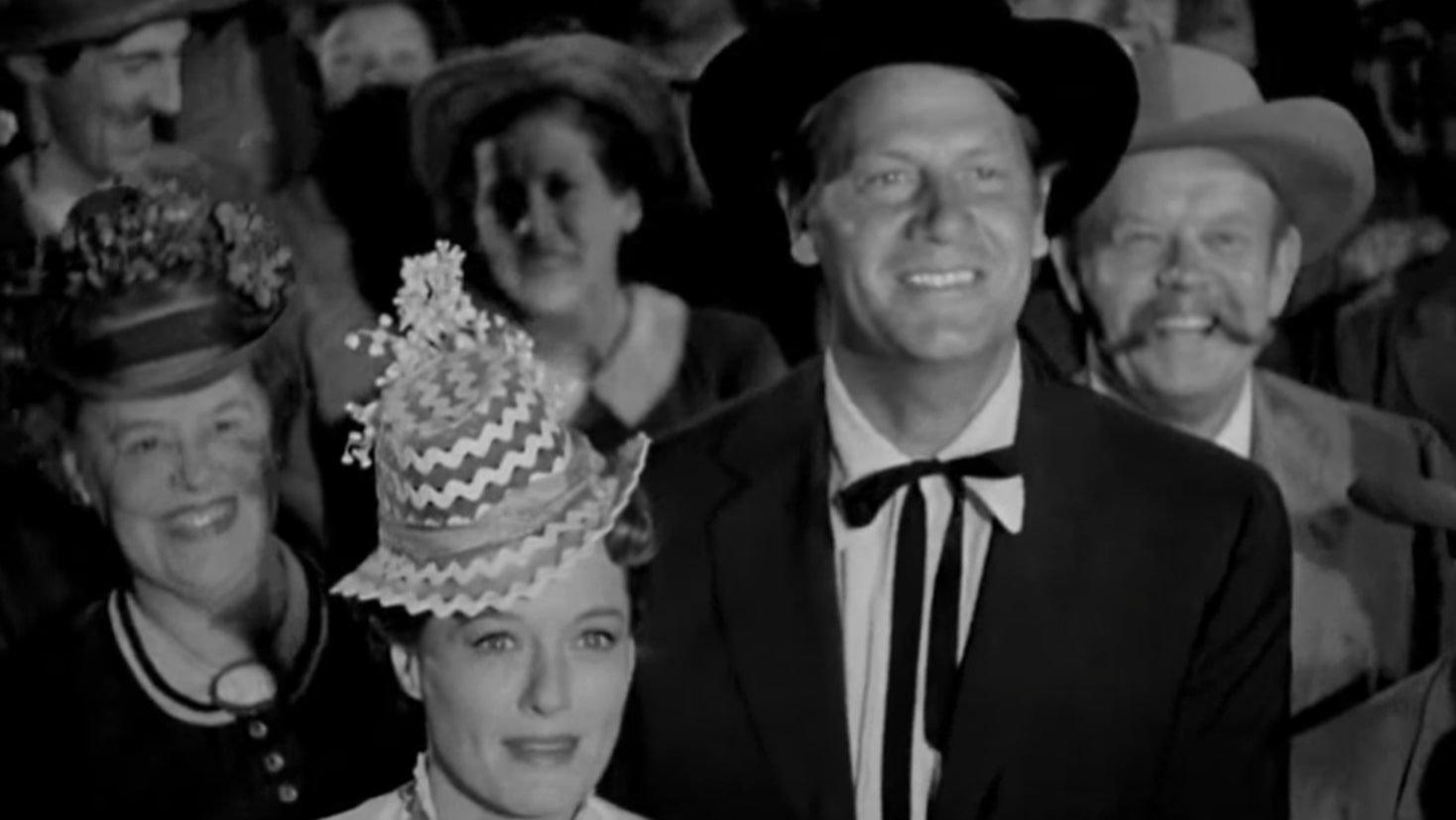 Stars in My Crown 1950 movie scene