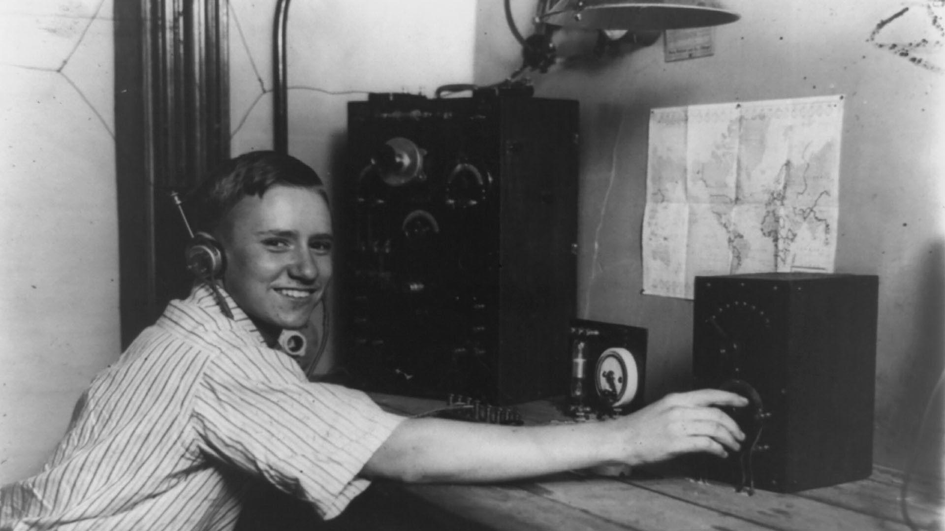 Empire of the Air: The Men Who Made Radio 1991 movie scene