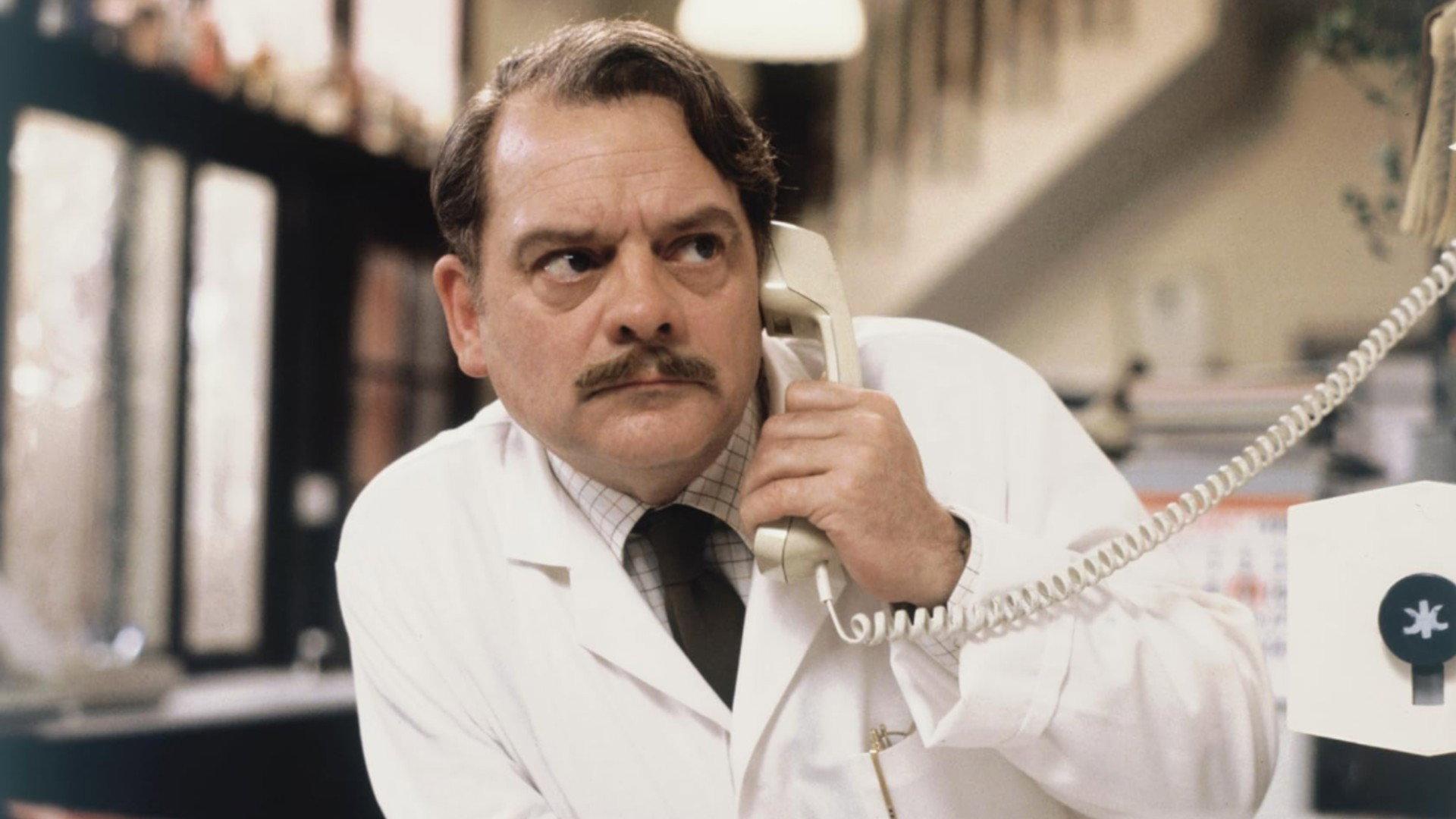 The Chemist 1990 movie scene