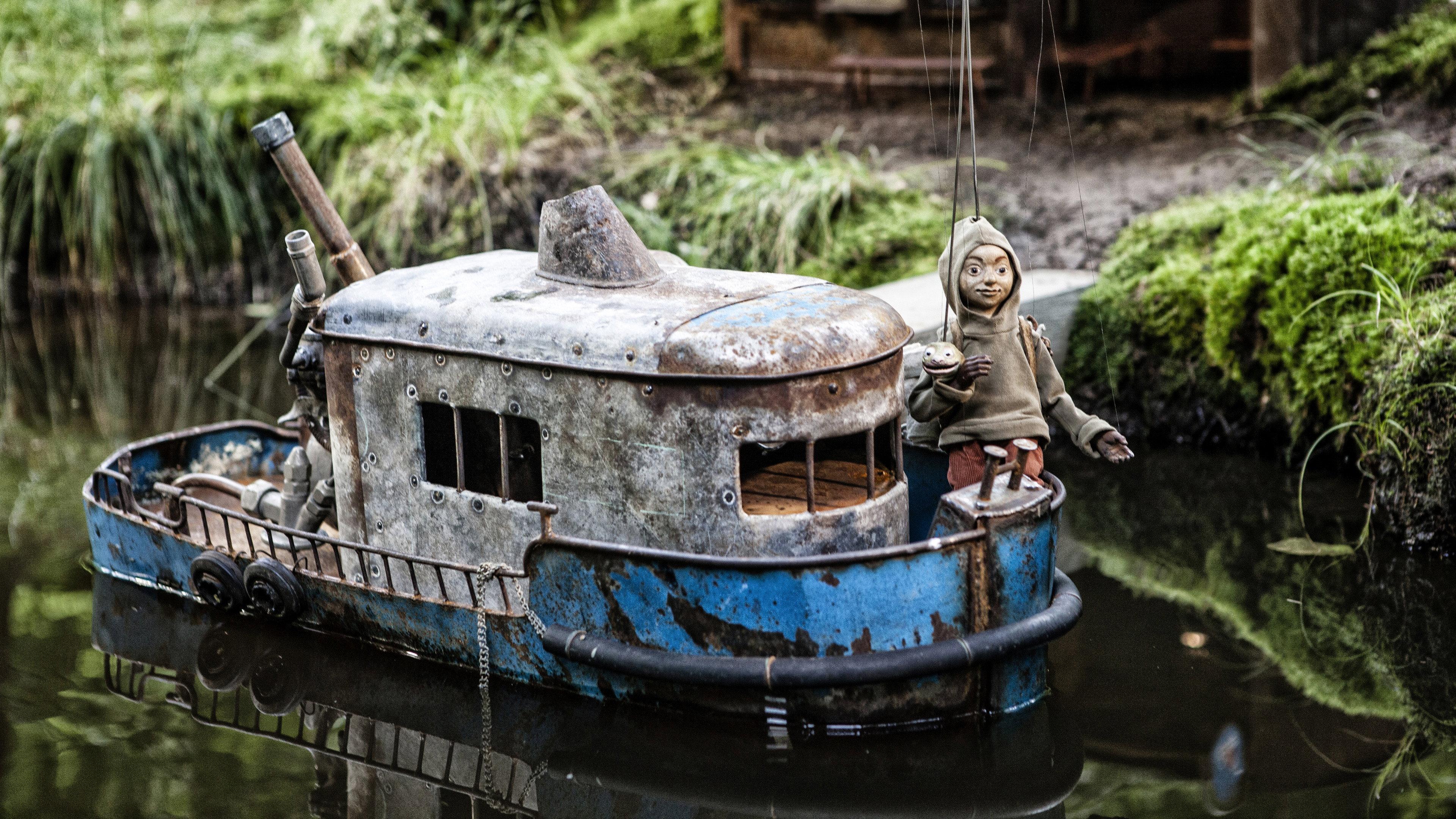 The Little Man 2015 movie scene