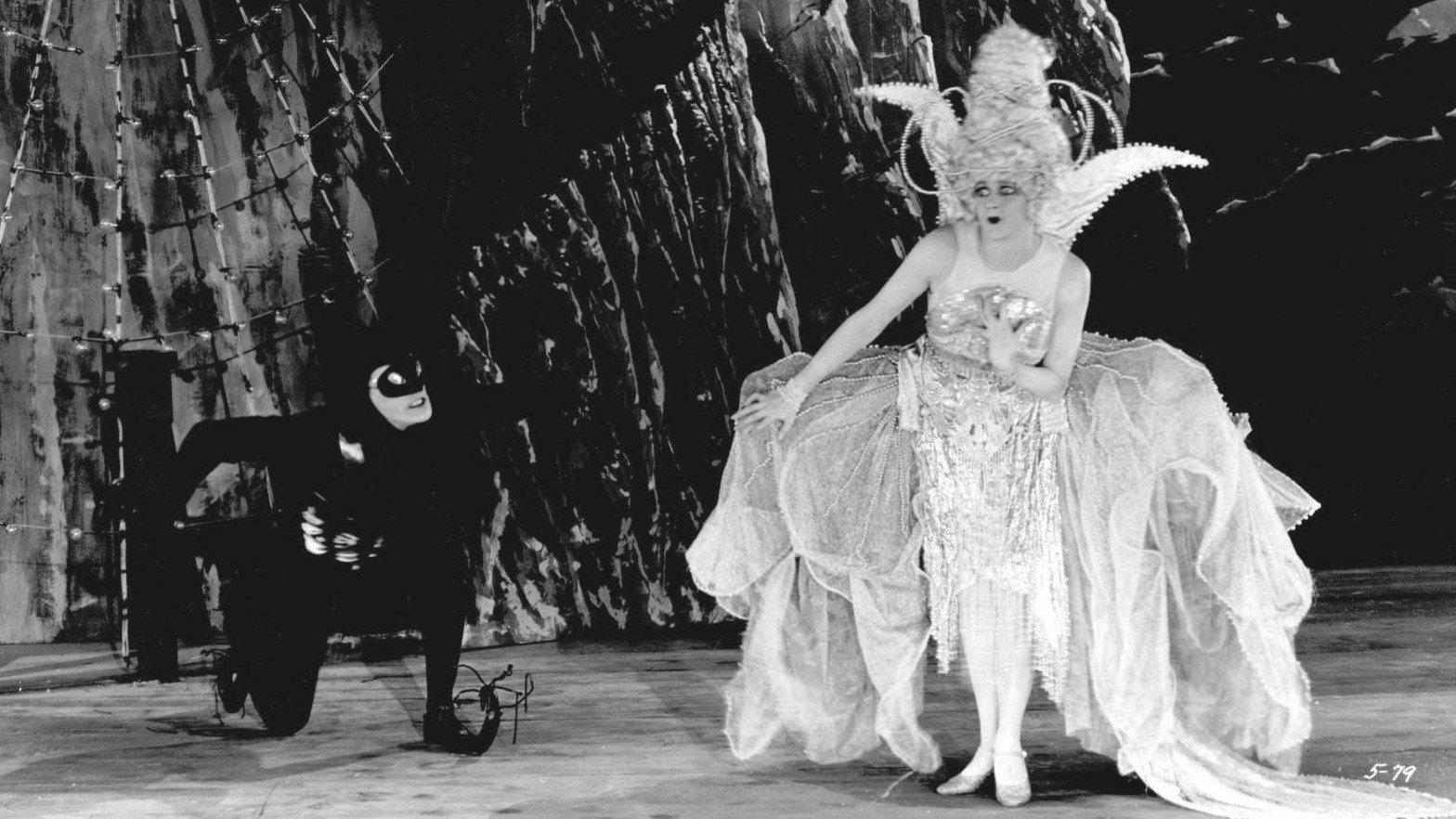 The White Moth 1924 movie scene