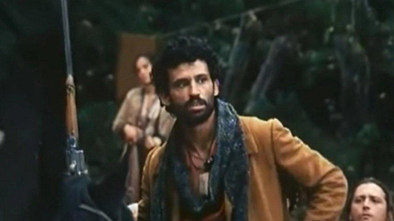Li chiamarono... briganti! 1999 movie scene