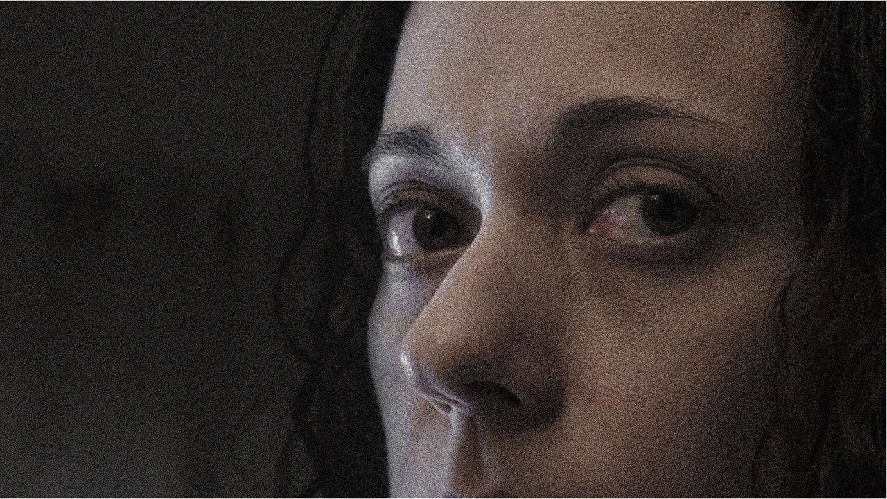 Individuals 2015 movie scene