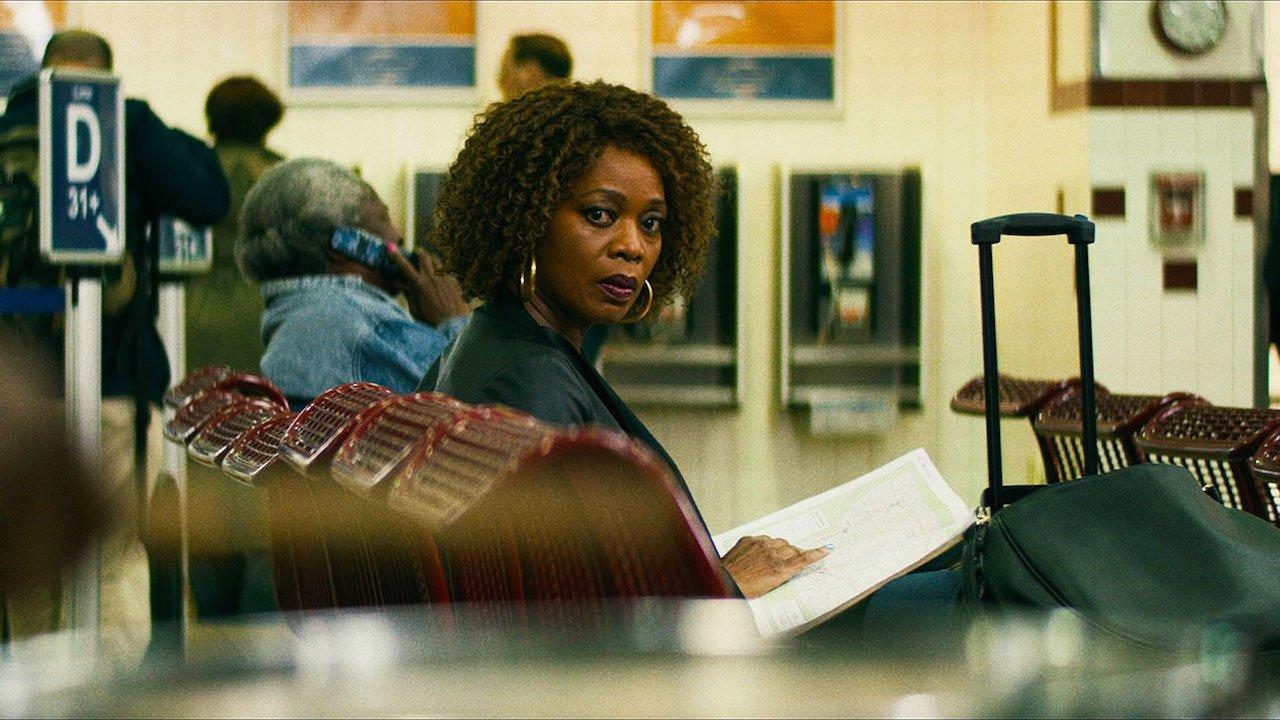 Juanita 2019 movie scene