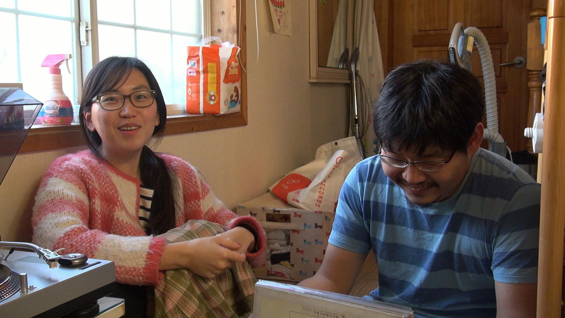 Myeoneuri: My Son's Crazy Wife 2018 movie scene