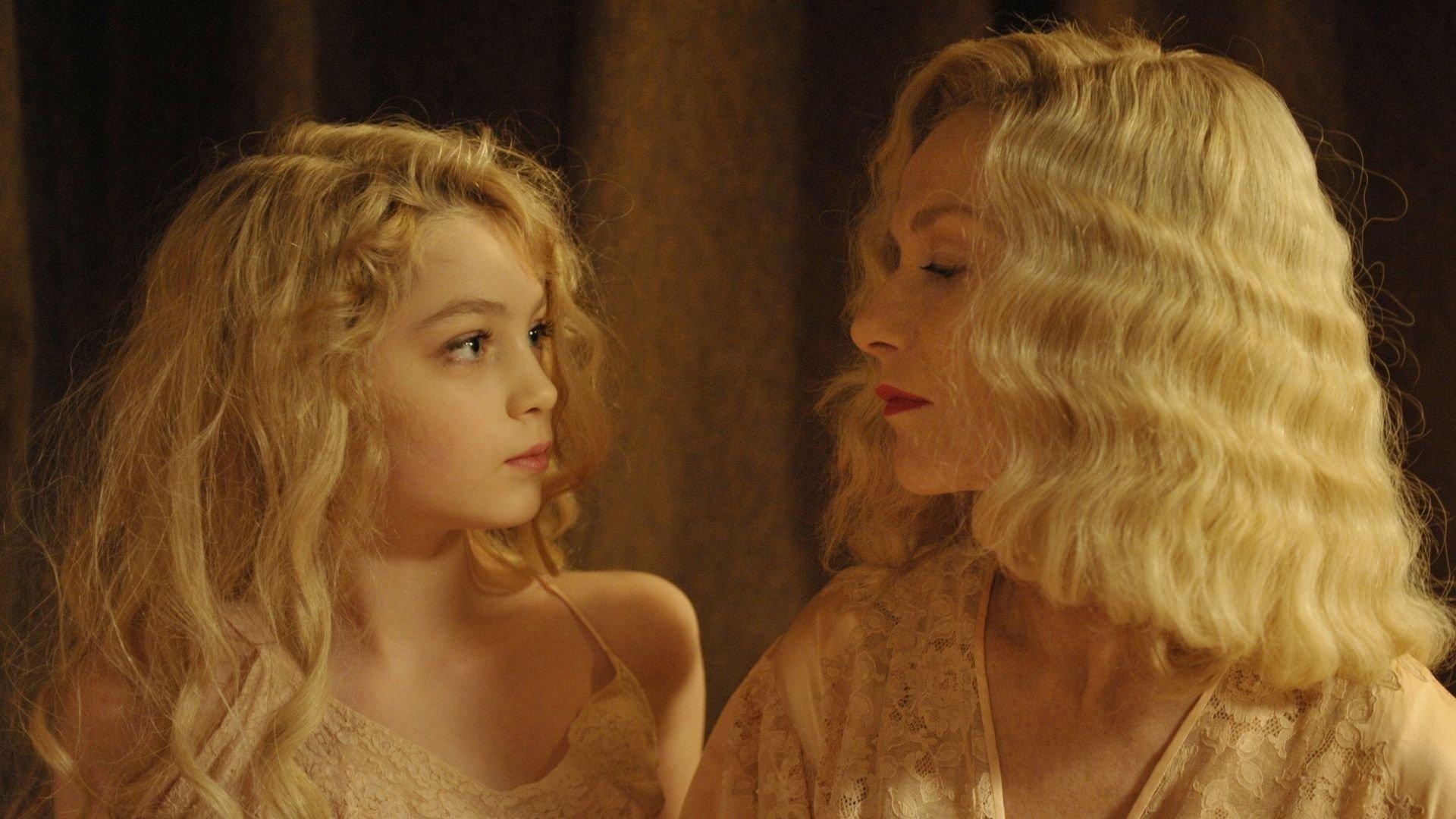 My Little Princess 2011 movie scene