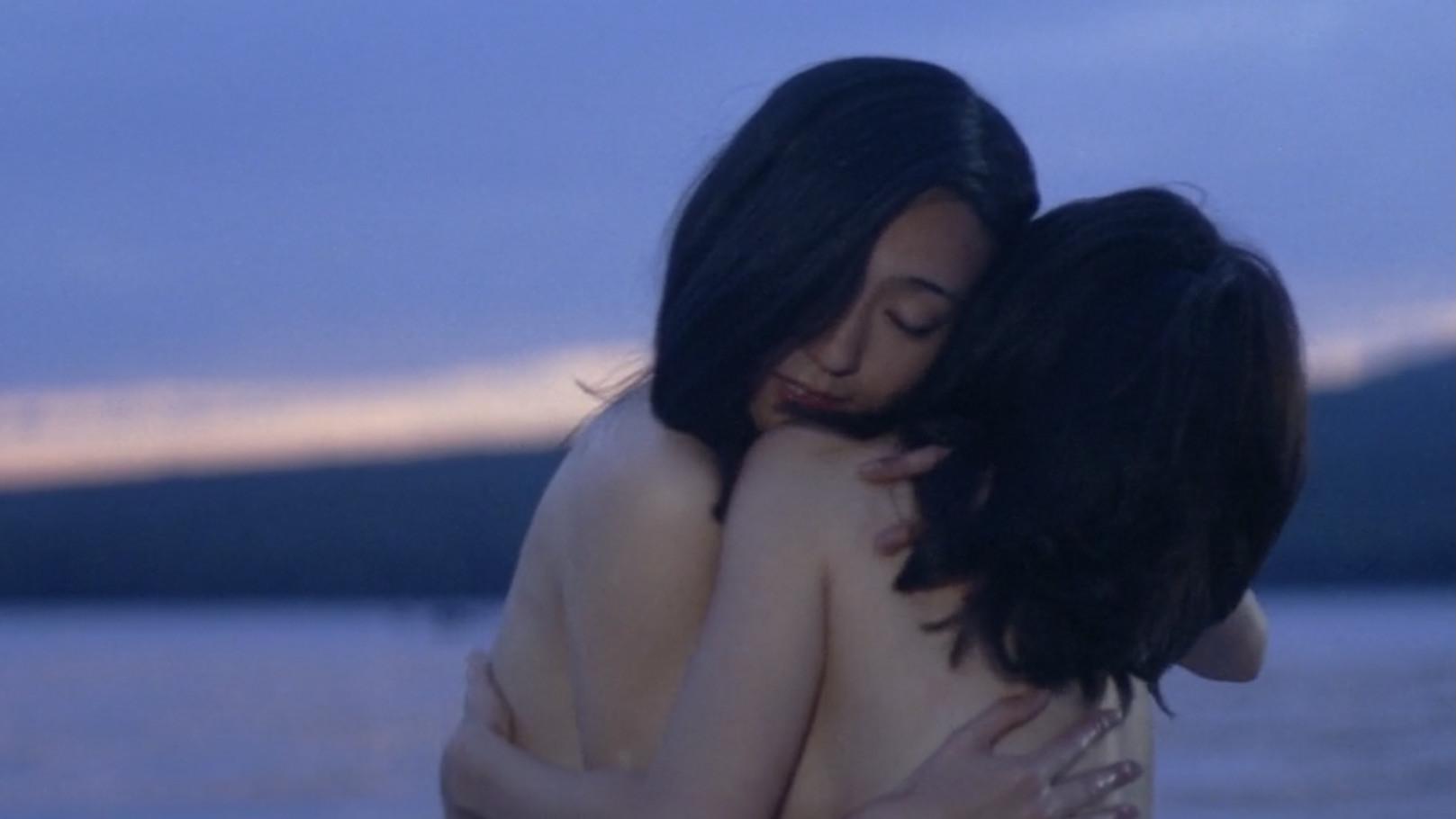 Yumeno Kyusaku's Girl Hell 1977 movie scene