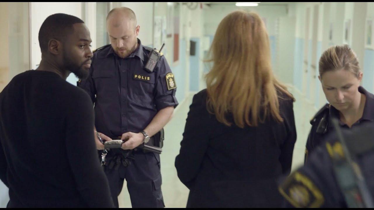 Snitch 2016 movie scene