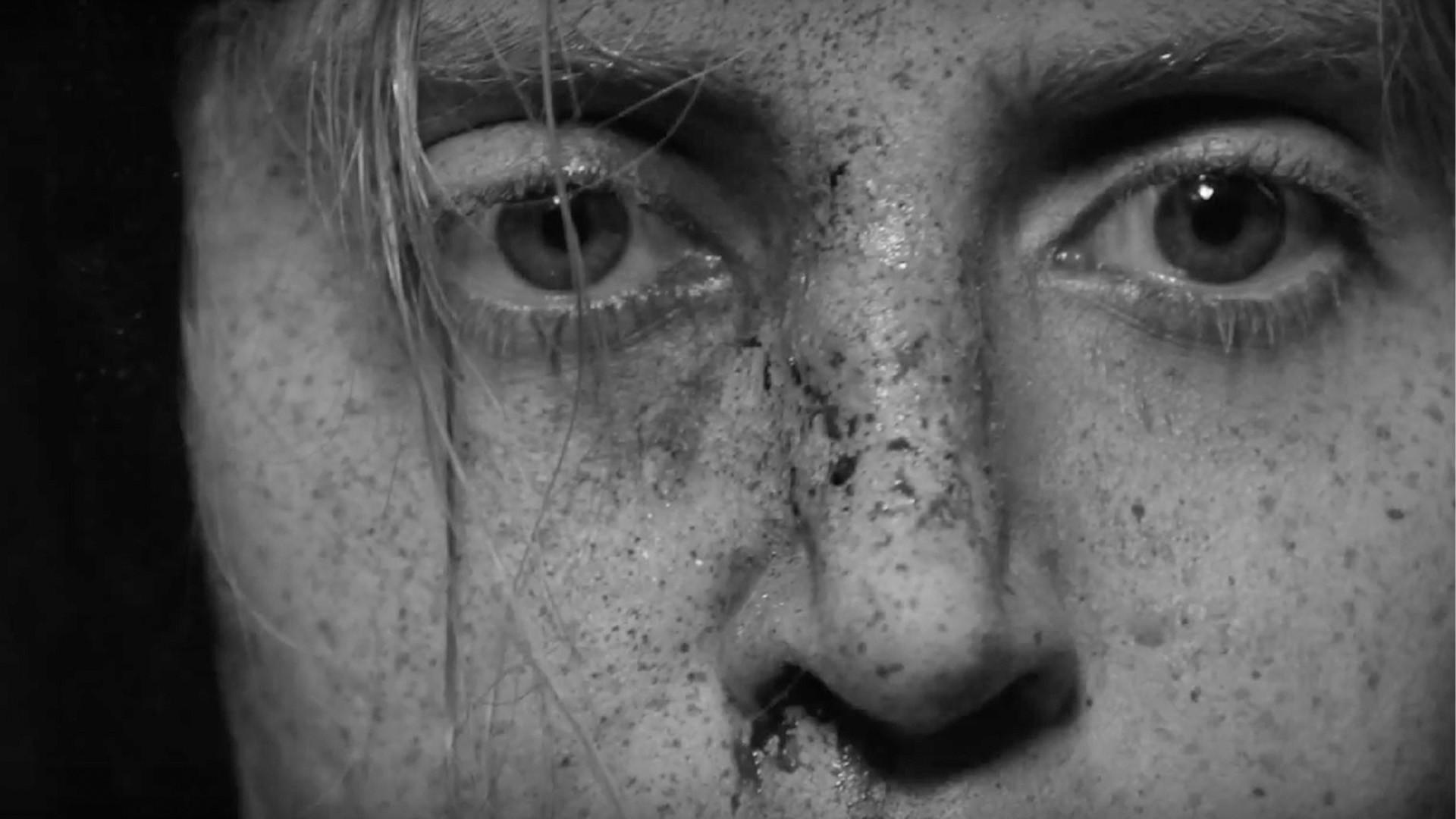 Asphyxia 2017 movie scene