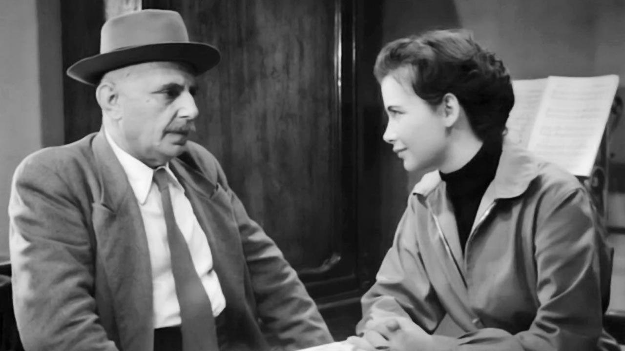 One Street Organ, One Life 1958 movie scene