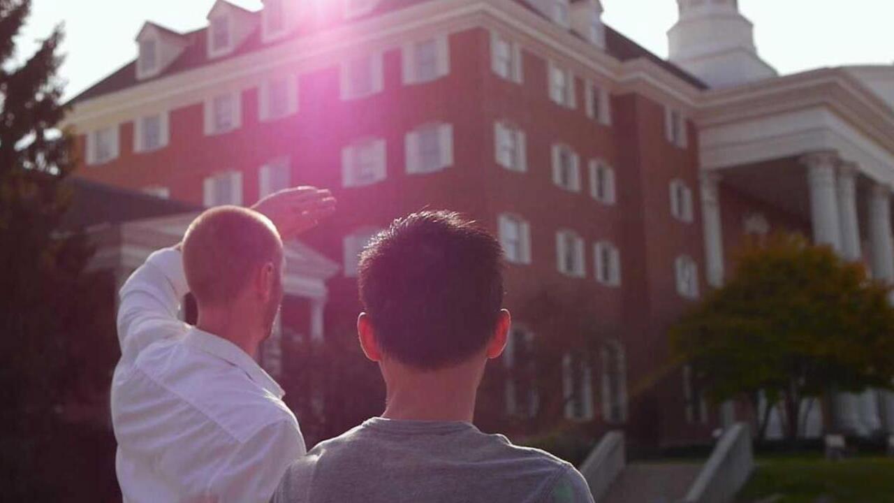 Queers in the Kingdom: Let Your Light Shine 2014 movie scene