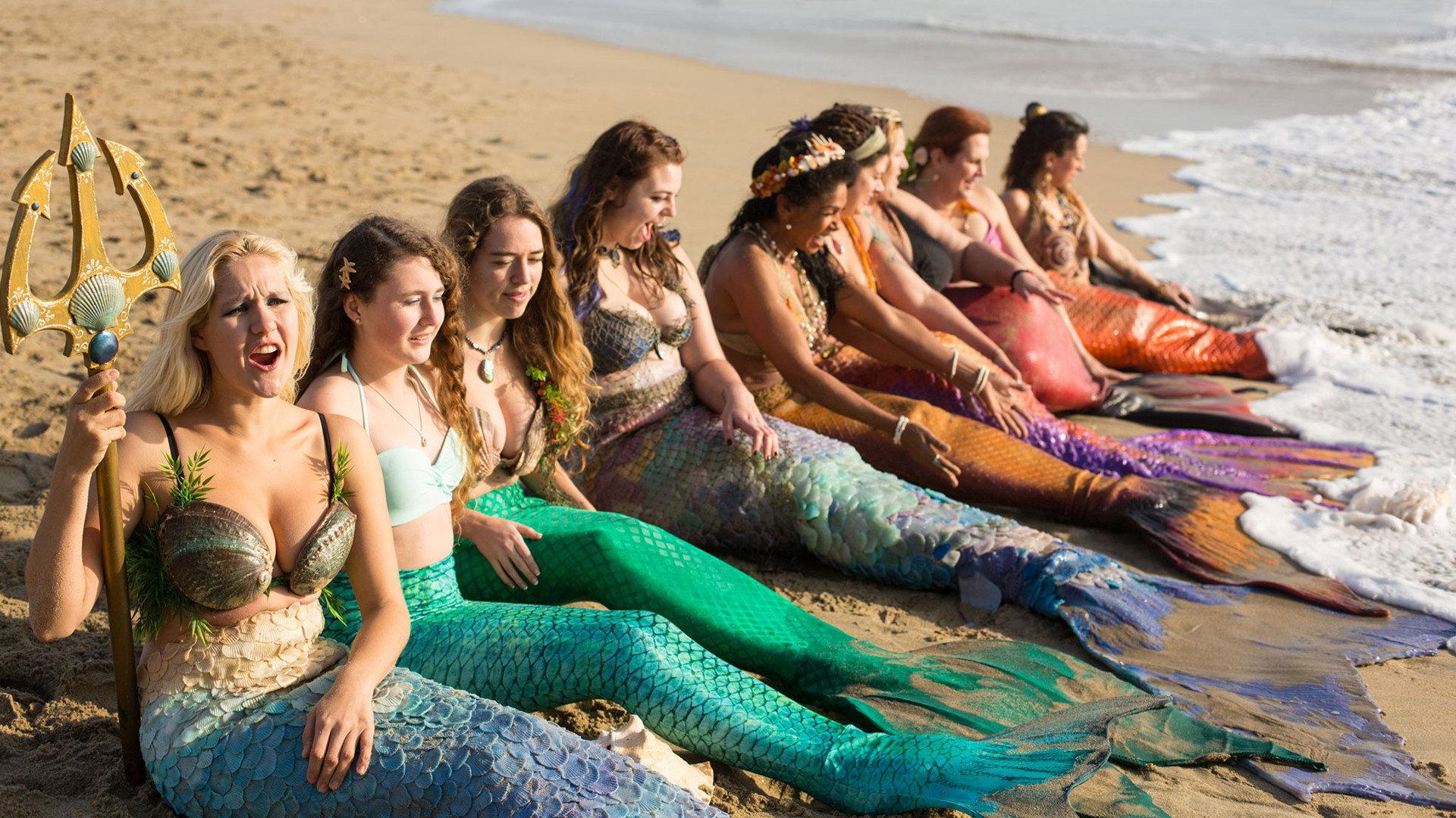 Mermaids 2017 movie scene