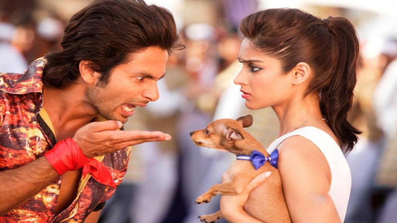 Phata Poster Nikhla Hero 2013 movie scene