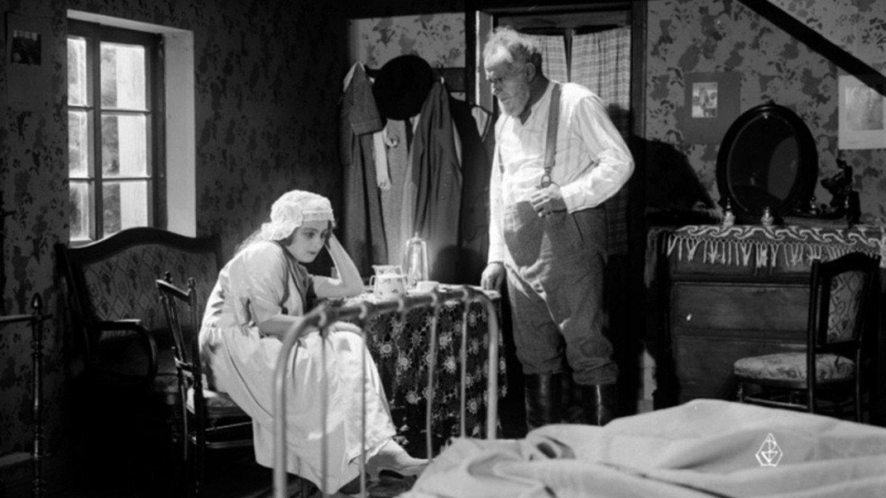 Desire Under the Elms 1928 movie scene