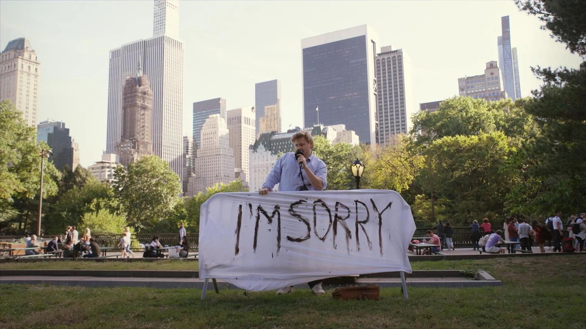 I'm sorry, Mr. President - Der tiefe Fall des El Hotzo 2024 movie scene